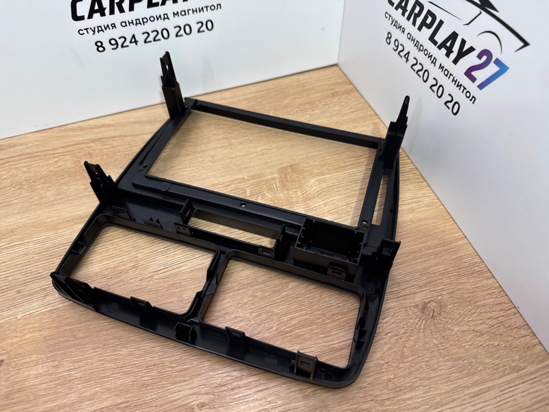 Переходная рамка магнитолы