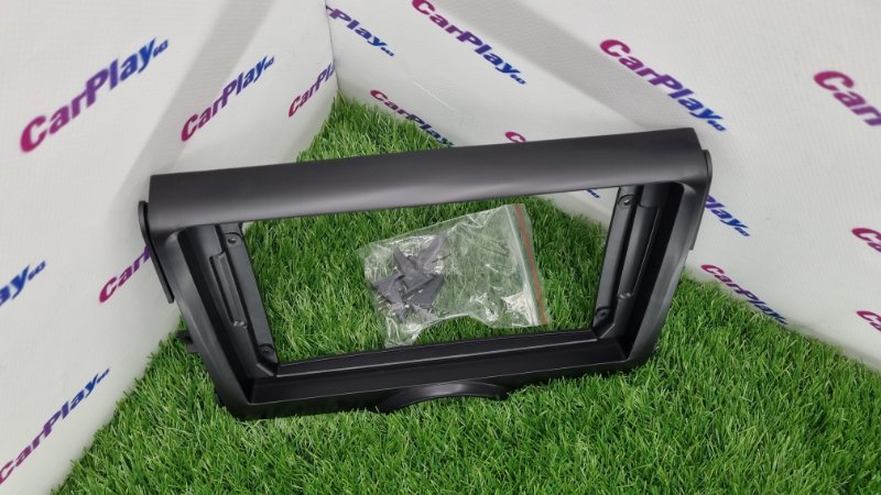 Переходная рамка магнитолы