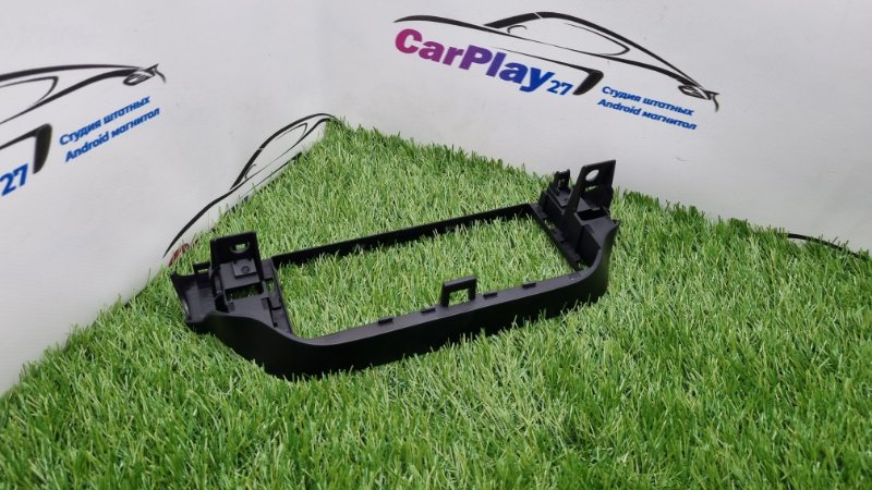 Переходная рамка магнитолы