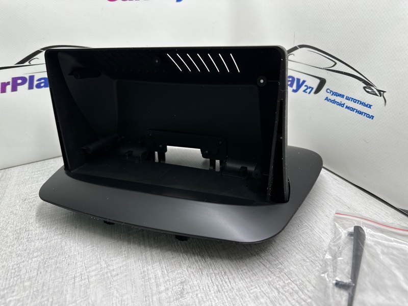 Переходная рамка магнитолы