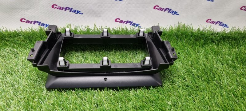 Переходная рамка магнитолы