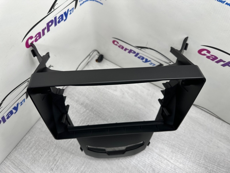 Переходная рамка магнитолы