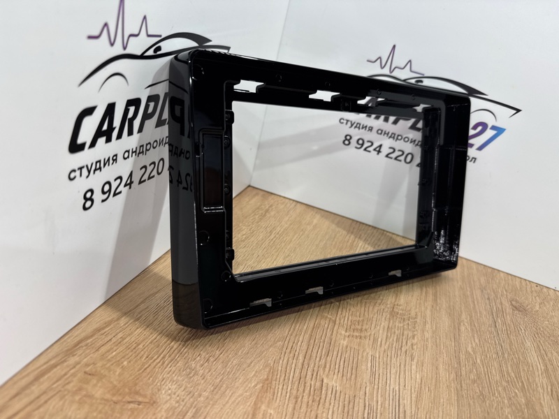 Переходная рамка магнитолы