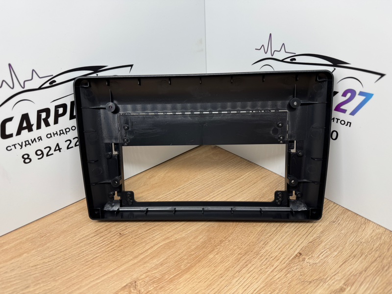 Переходная рамка магнитолы