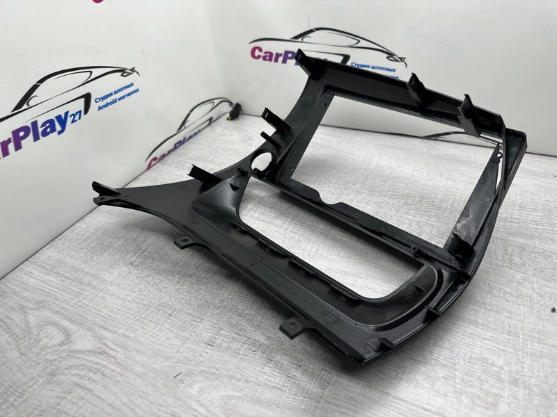 Переходная рамка магнитолы