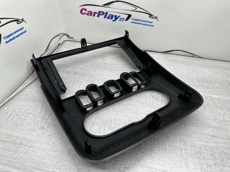 Переходная рамка магнитолы