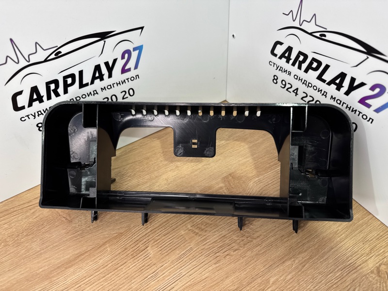 Переходная рамка магнитолы