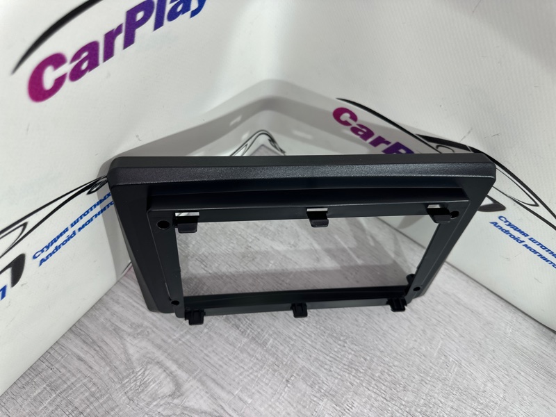 Переходная рамка магнитолы