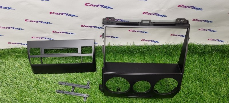 Переходная рамка магнитолы