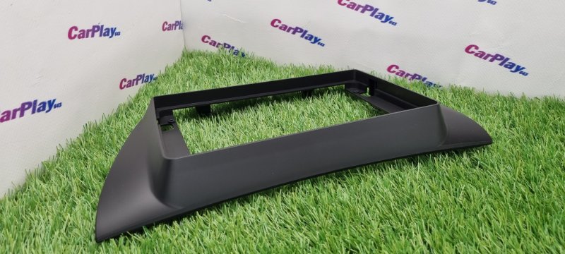 Переходная рамка магнитолы