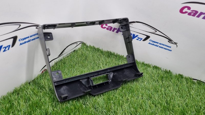 Переходная рамка магнитолы