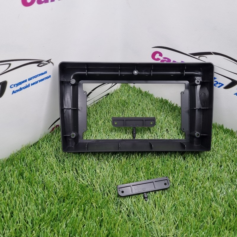 Переходная рамка магнитолы