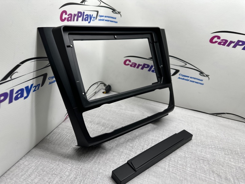 Переходная рамка магнитолы