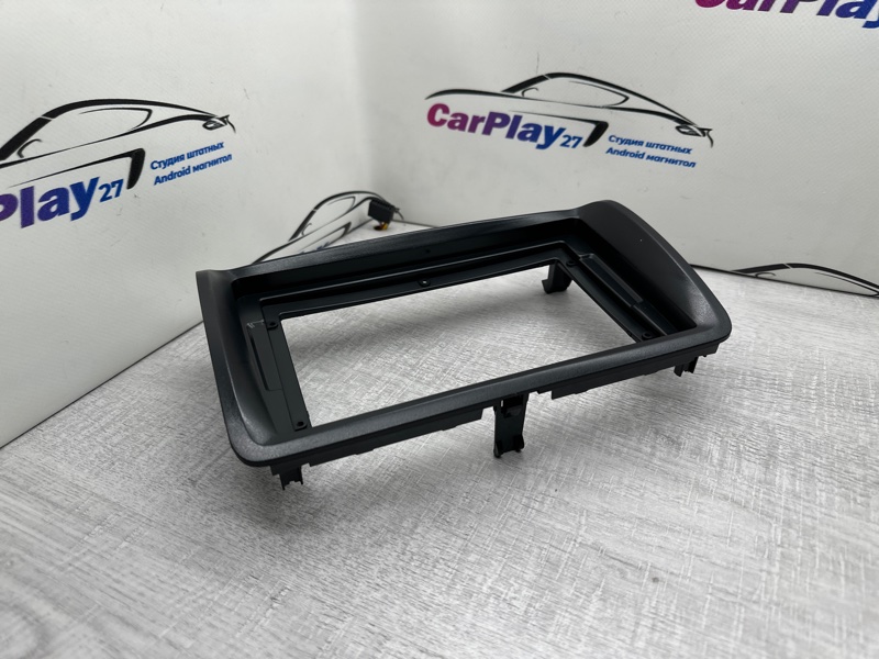 Переходная рамка магнитолы