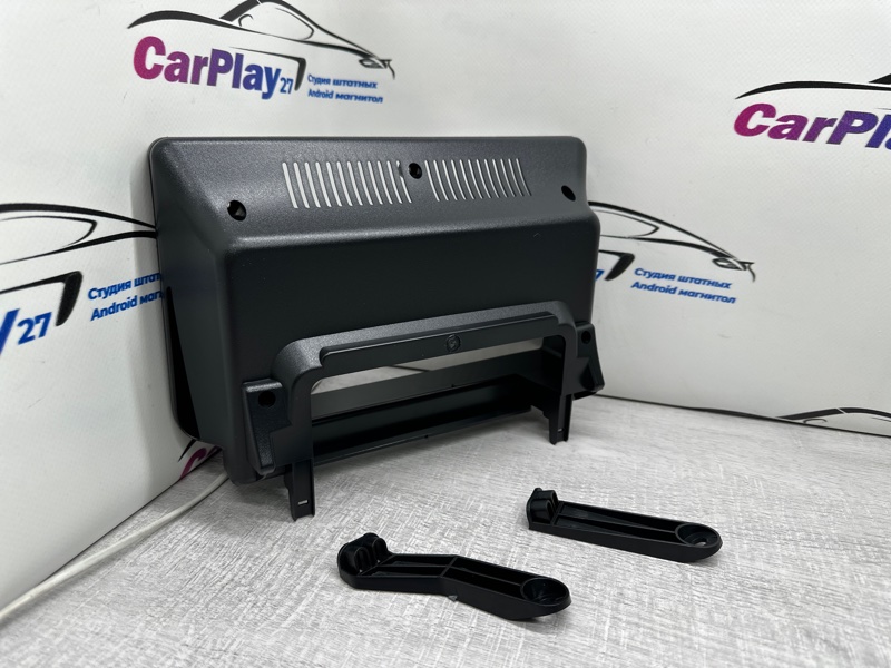 Переходная рамка магнитолы