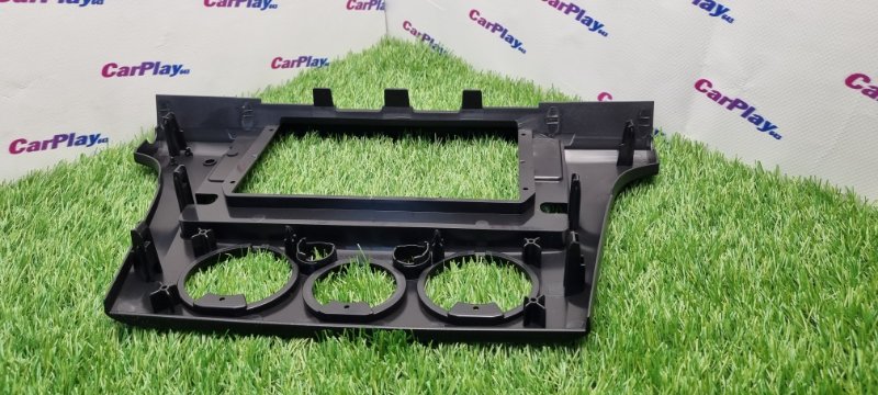 Переходная рамка магнитолы