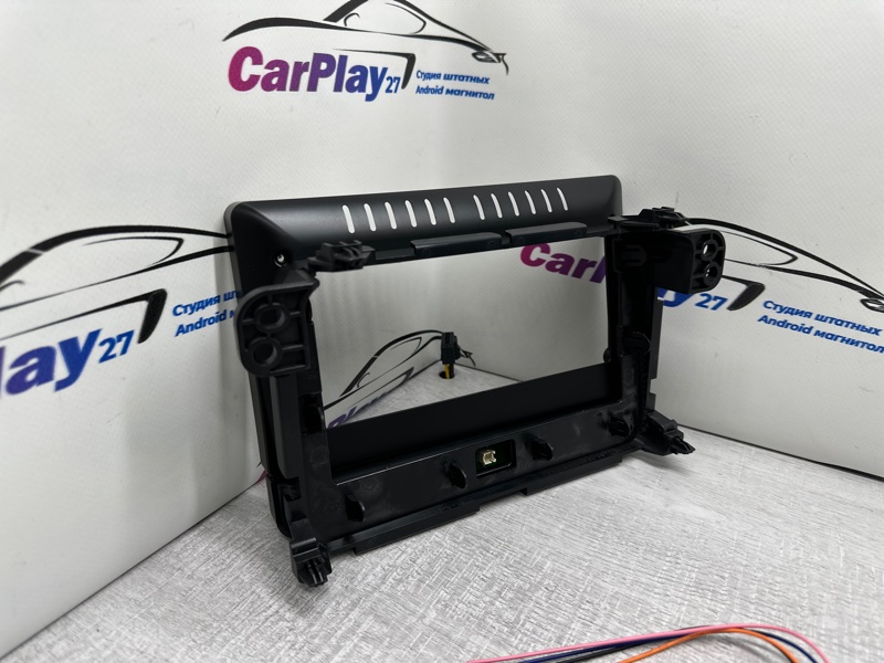 Переходная рамка магнитолы