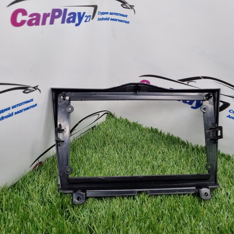 Переходная рамка магнитолы