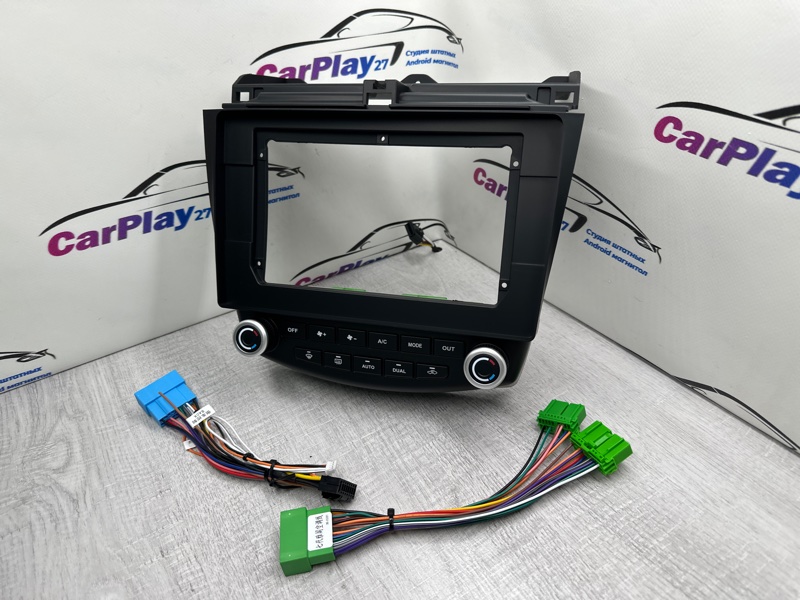 Переходная рамка магнитолы