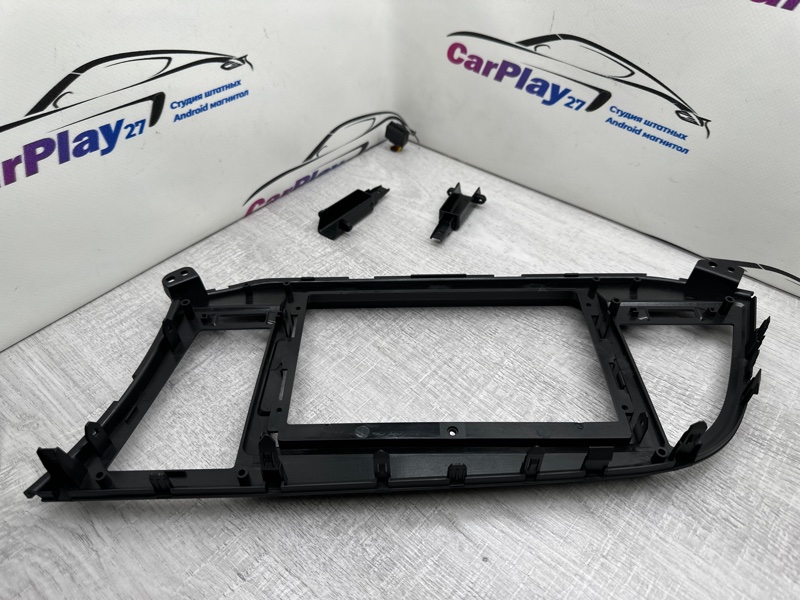 Переходная рамка магнитолы