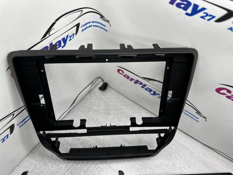 Переходная рамка магнитолы