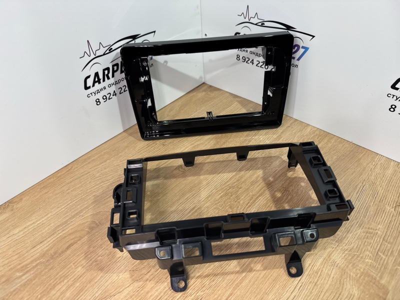 Переходная рамка магнитолы