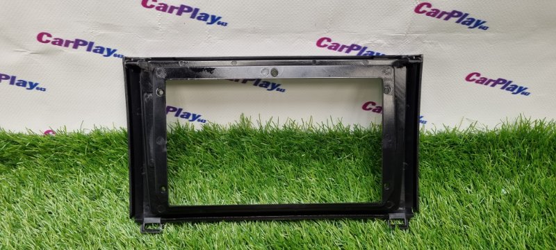 Переходная рамка магнитолы