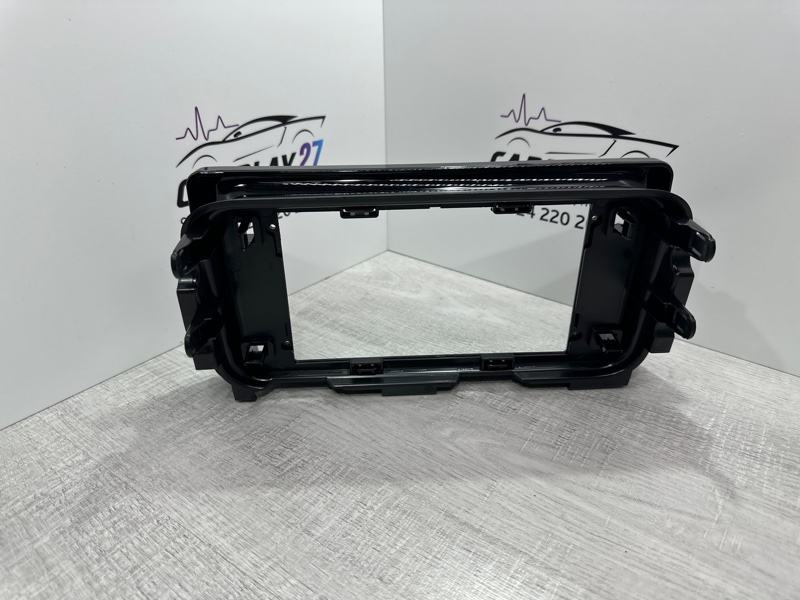 Переходная рамка магнитолы