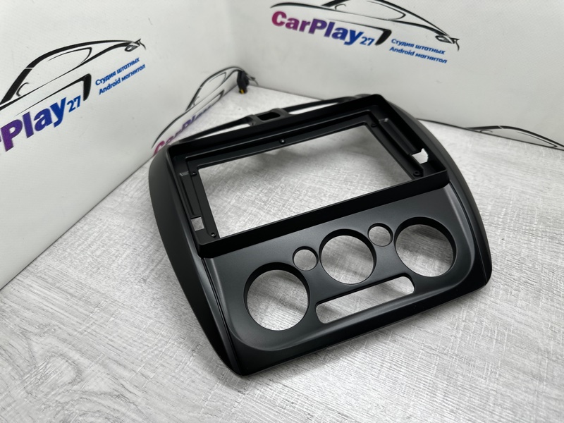 Переходная рамка магнитолы