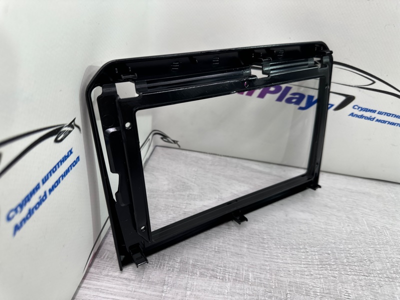 Переходная рамка магнитолы