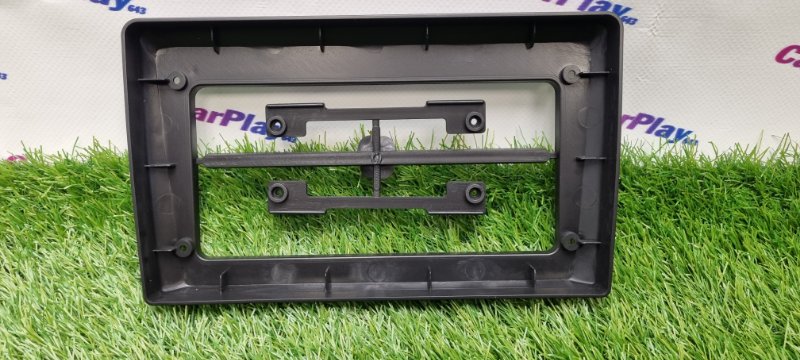 Переходная рамка магнитолы