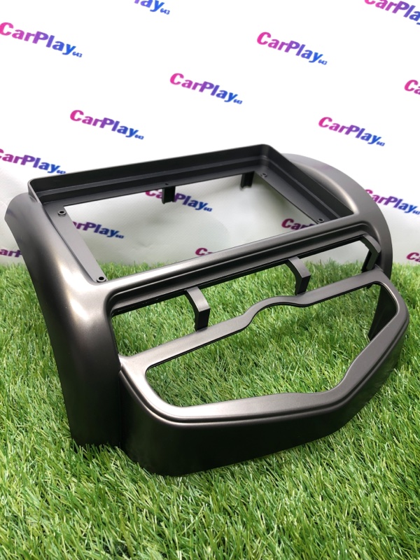 Переходная рамка магнитолы