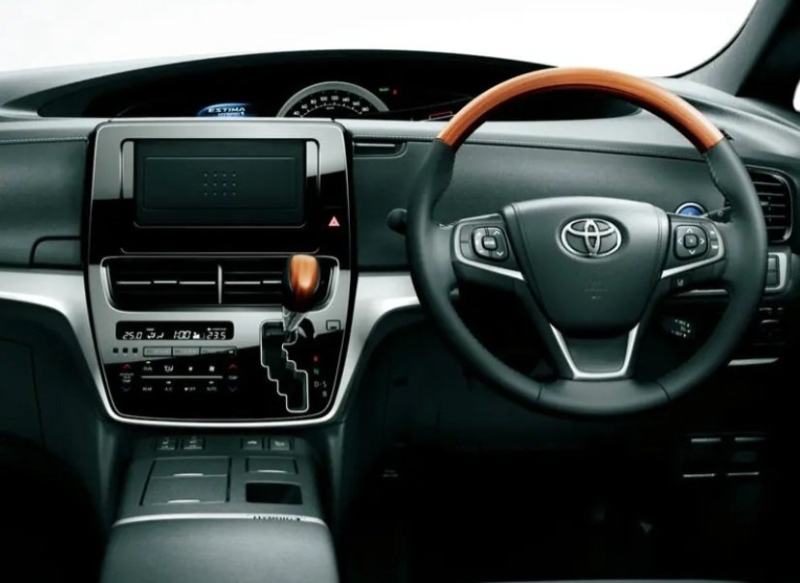 Переходная рамка магнитолы