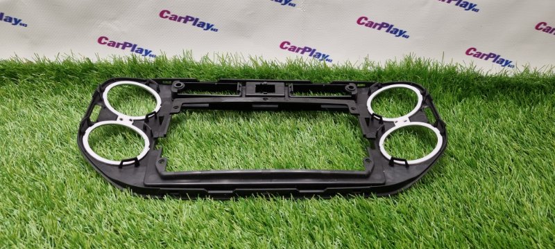 Переходная рамка магнитолы