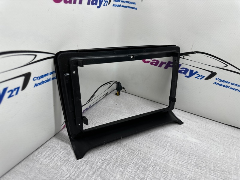 Переходная рамка магнитолы