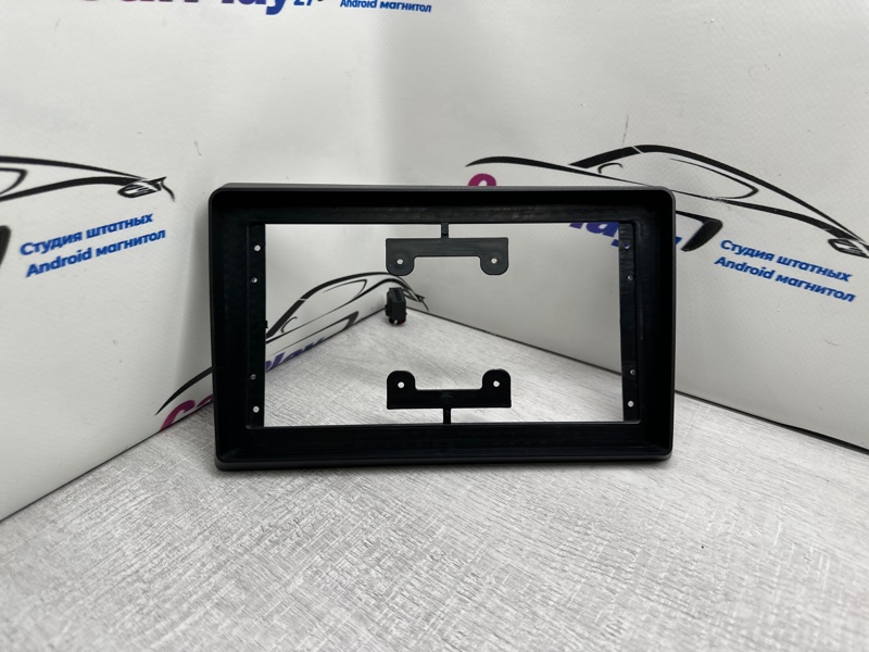 Переходная рамка магнитолы