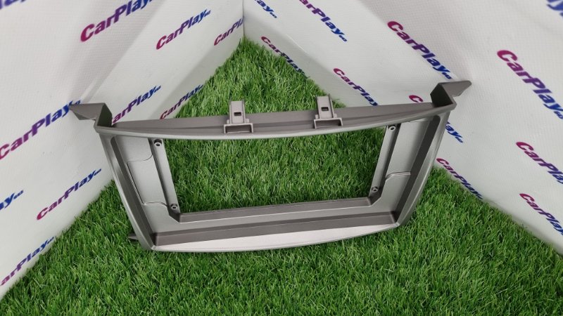 Переходная рамка магнитолы