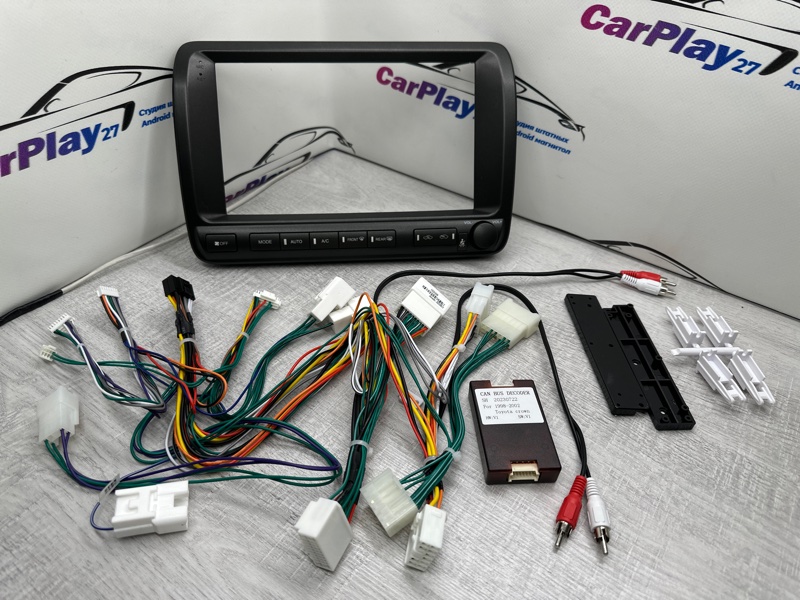 Магнитола штатная Toyota Crown 1999