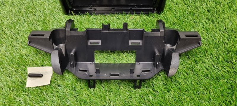 Переходная рамка магнитолы