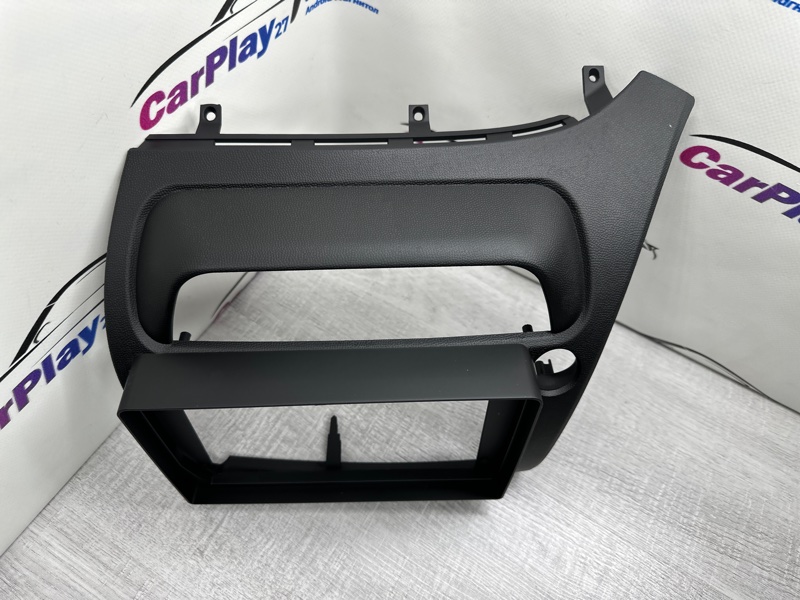 Переходная рамка магнитолы