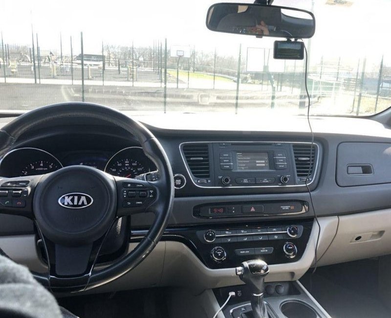 Переходная рамка магнитолы