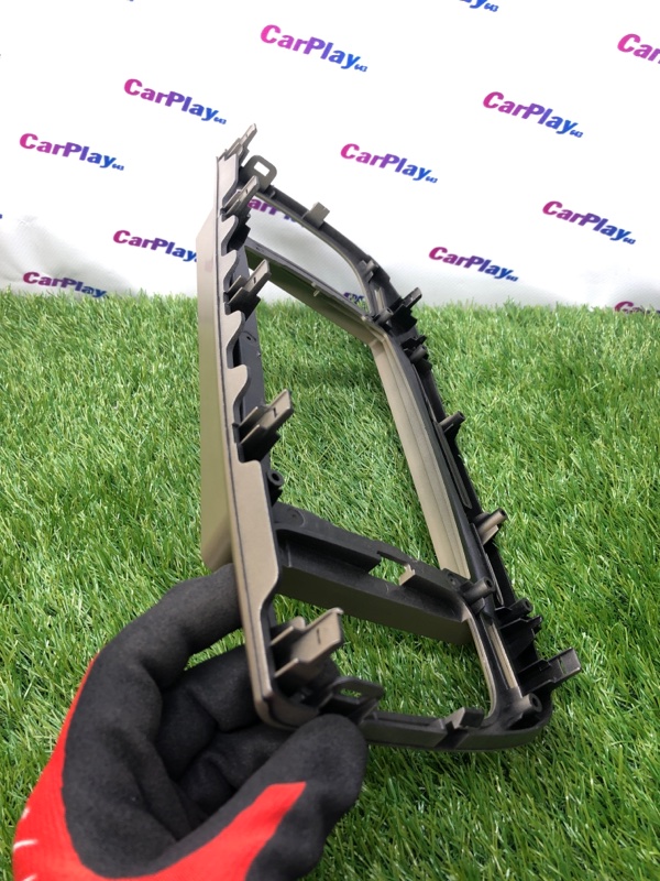 Переходная рамка магнитолы