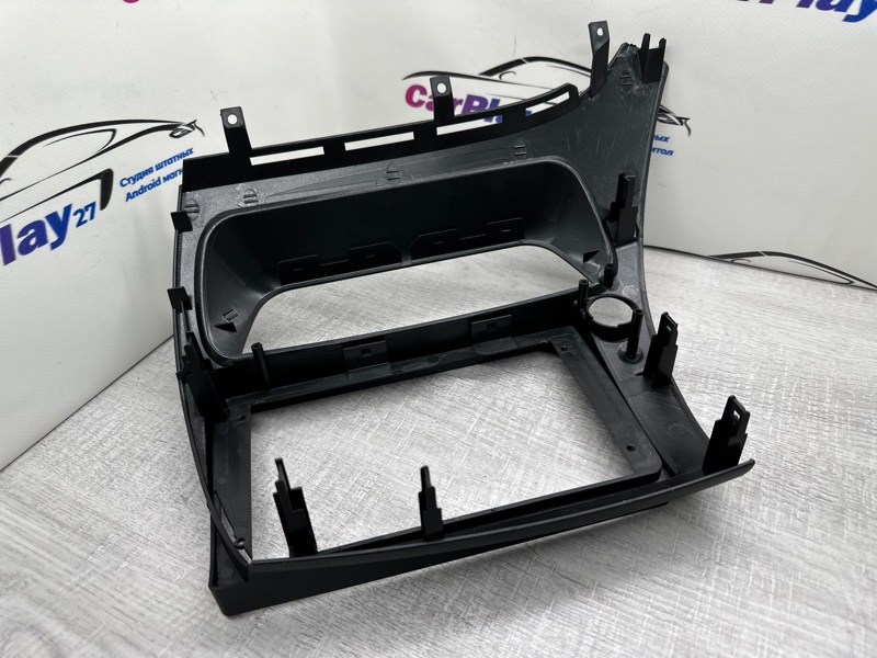 Переходная рамка магнитолы