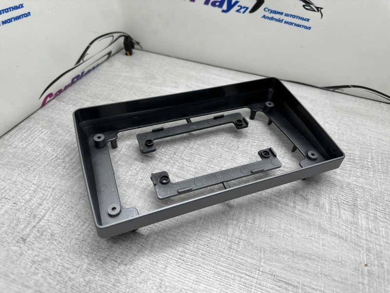 Переходная рамка магнитолы