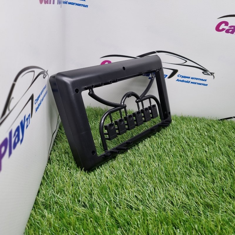 Переходная рамка магнитолы