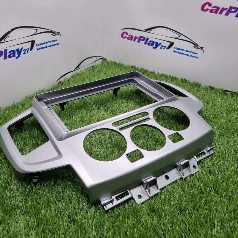 Переходная рамка магнитолы