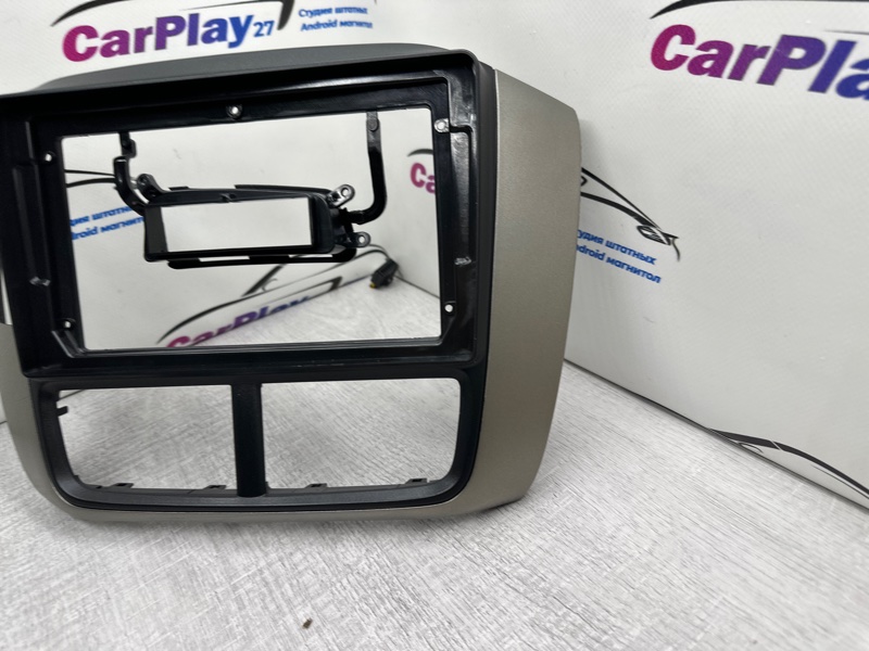 Переходная рамка магнитолы