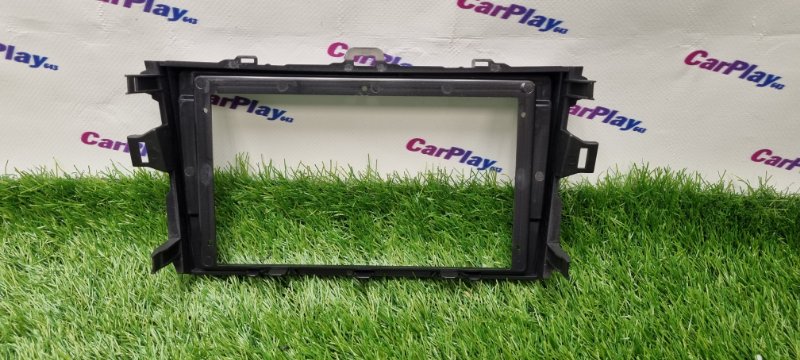 Переходная рамка магнитолы