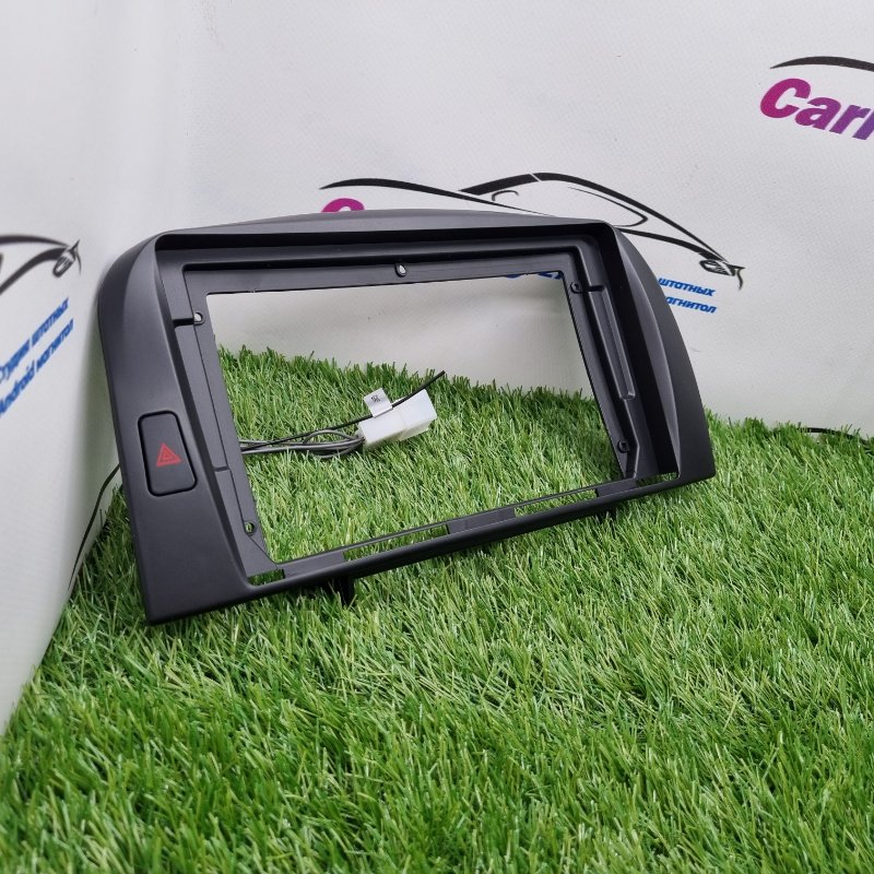 Переходная рамка магнитолы