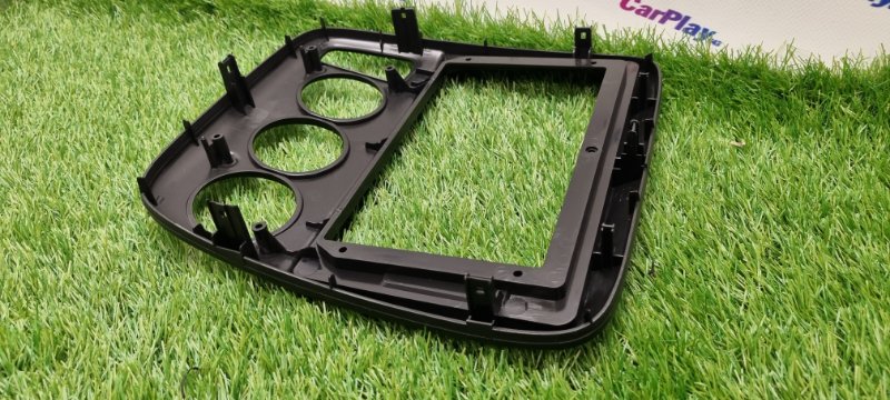 Переходная рамка магнитолы